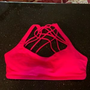Lululemon sports bra